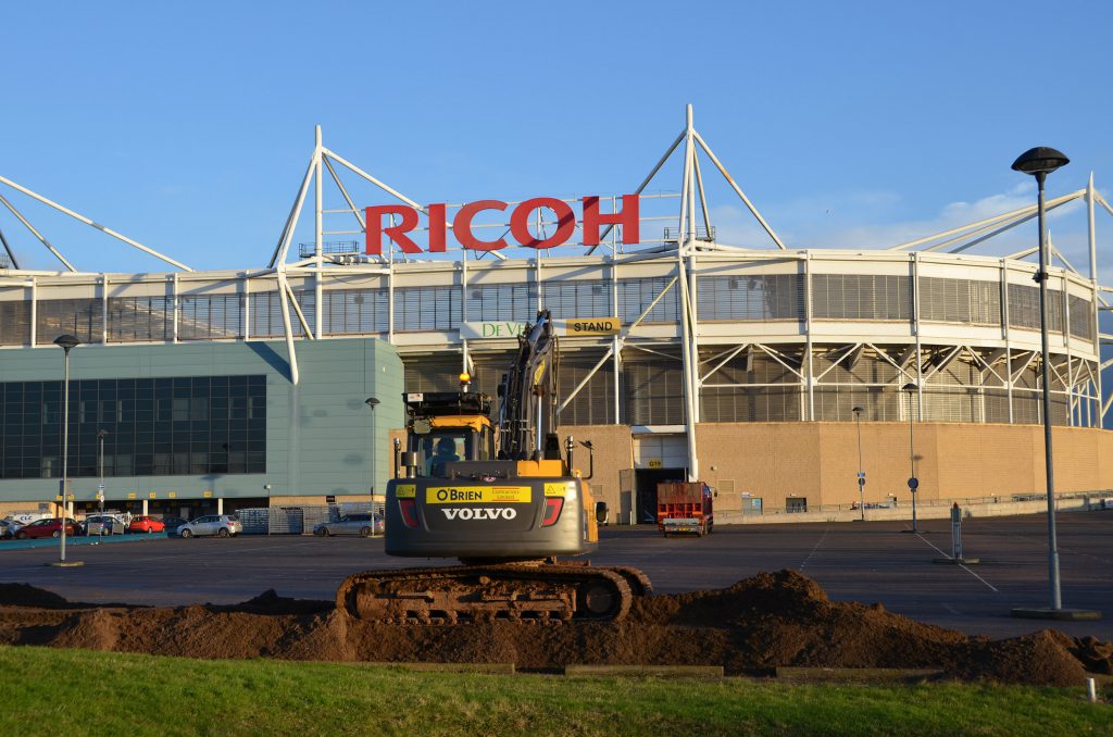 ricoh-arena-london-wasps-pitch