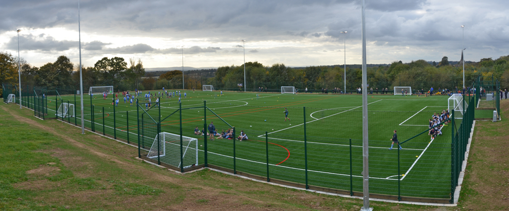 Design and build sports pitch construction specialist, O’Brien Sports, delivers a 3g synthetic turf sports pitch for Warden Park Academy’s rugby and football teams.